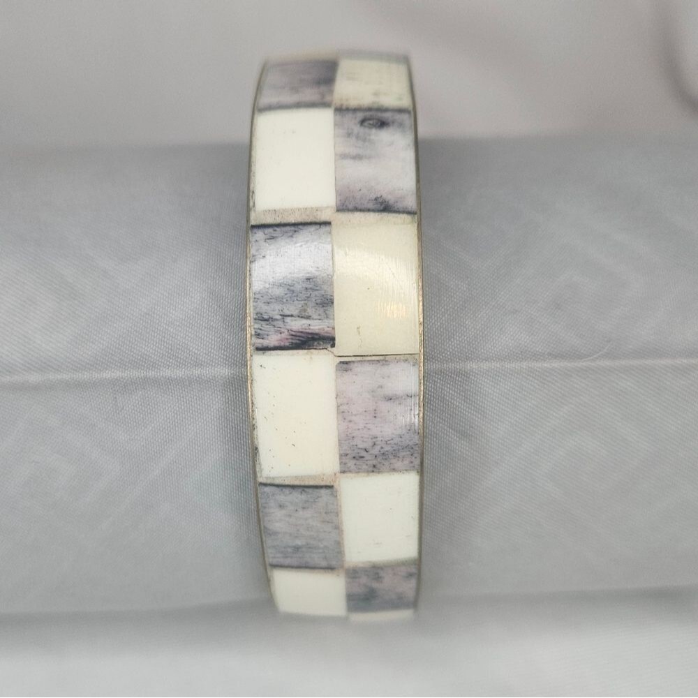 Vintage Dyed Bone Inlay And Brass Checkered Grey And Cream Bangle EUC 8"